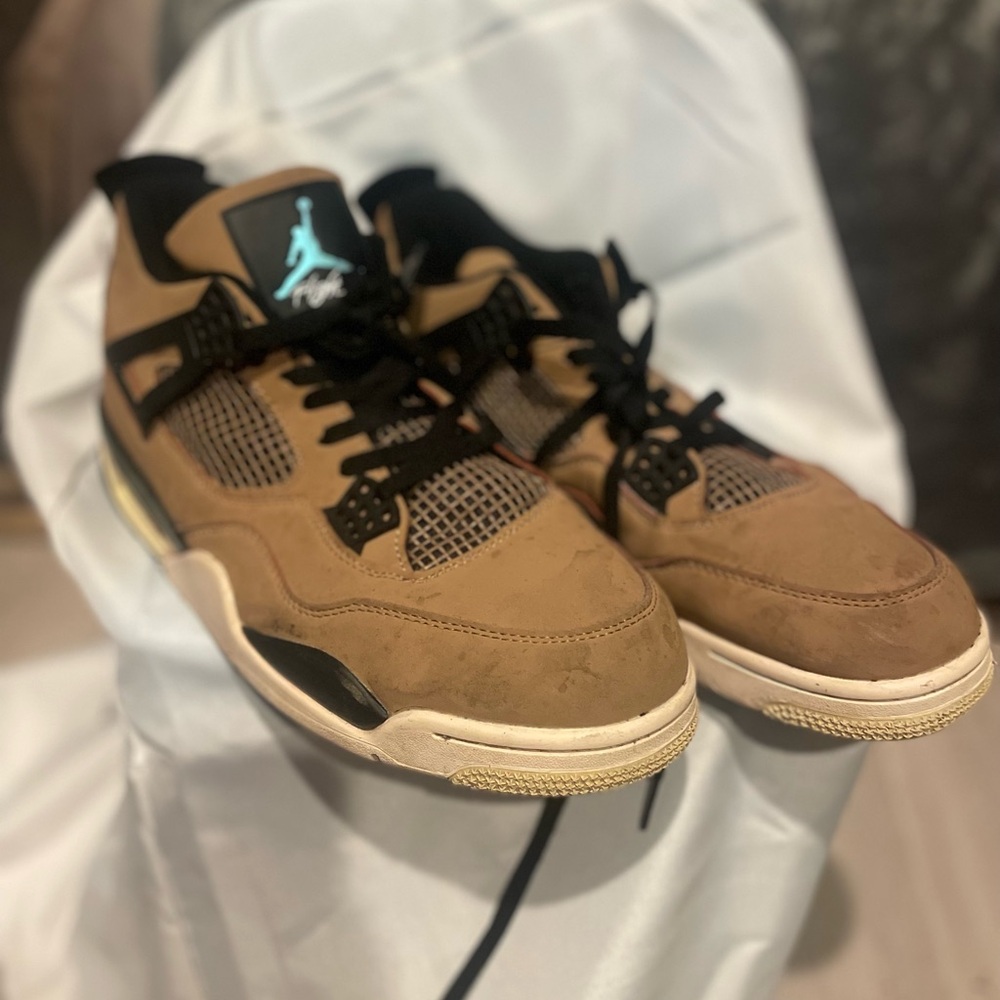 Jordan men’s Sneakers in Brown with Black Accents